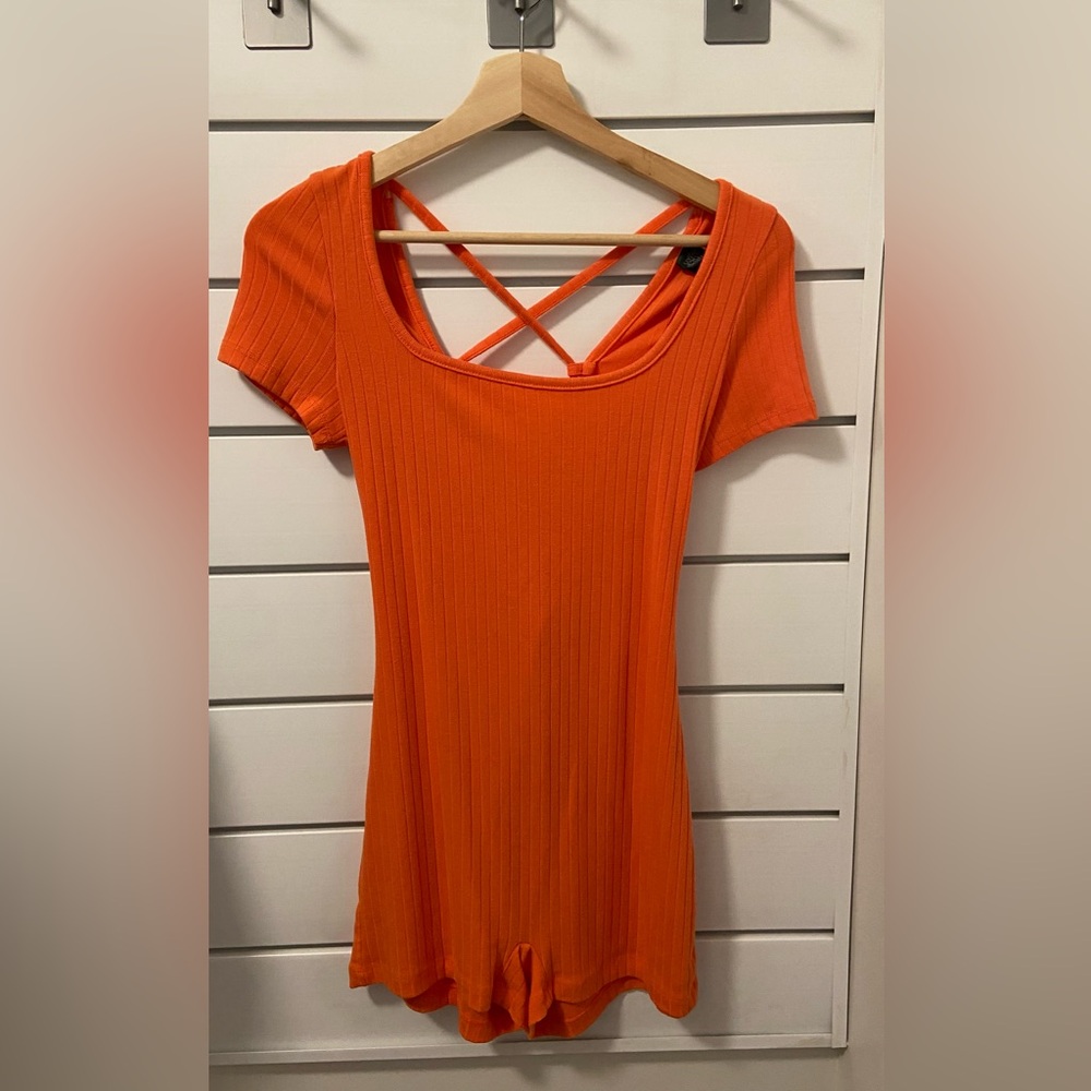 Wild Fable 🍊 orange tie-back romper, size S